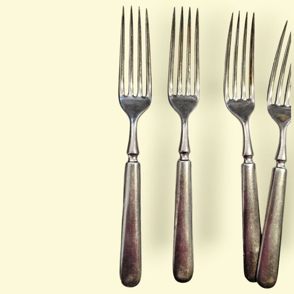 Silverware - Picture 4 of 5